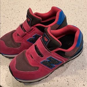 Girls New Balance Velcro shoes